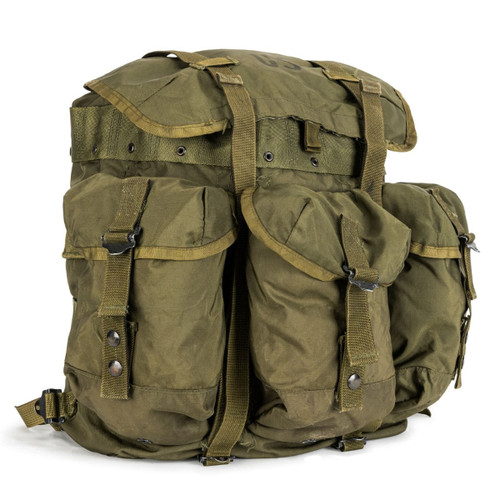 SOLD Archive Area-- Nylon Butt Pack OD Green