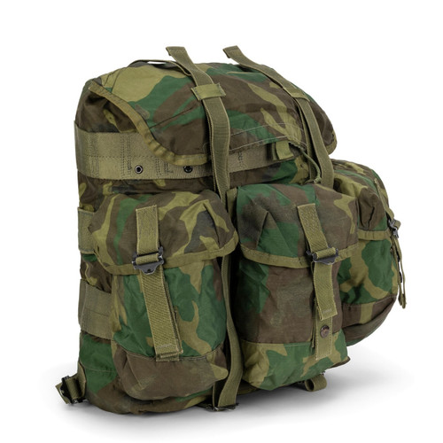 US Military Buttpack Butt Pack Woodland ALICE MOLLE- Real US Military Made  in USA NSN: 8465-00-935-6825 : : Sports & Outdoors