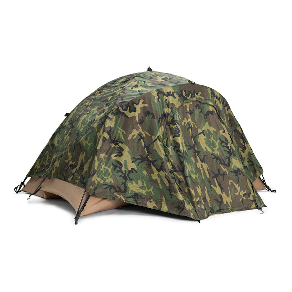 USMC Issue 2 Person Combat Tent, Used in the color woodland camo USMC Issue 2 Person Combat Tent, Used in the color woodland camo