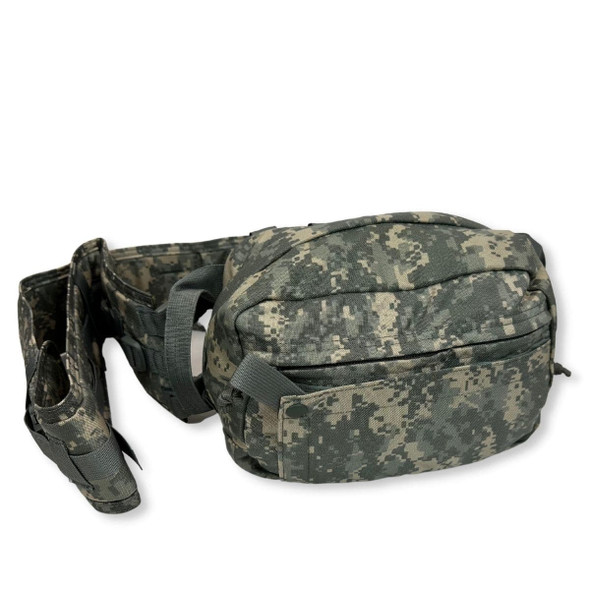 Recon Mountaineer Combat Medical Trauma Bag in the pattern ACU Recon Mountaineer Combat Medical Trauma Bag in the pattern ACU