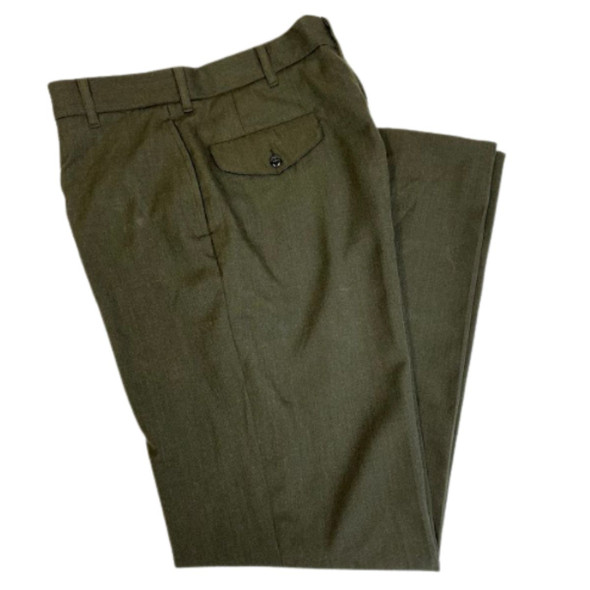 Folded picture of the pants in the color green.