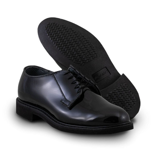 Custom-molded thermoplastic heel counter and toe box for instant comfort and lateral support Custom-molded thermoplastic heel counter and toe box for instant comfort and lateral support