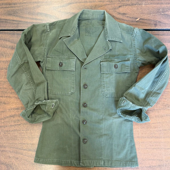 Vintage Cotton Sateen Military Fatigue Utility Shirt, Small 1947