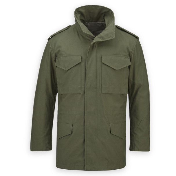 olive green  m65 field coatwith four cargo pockets facing front