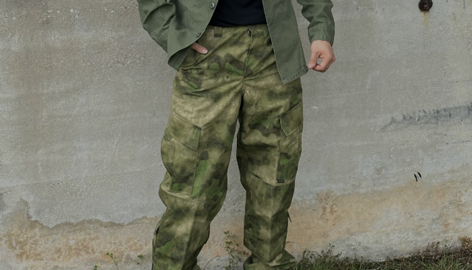 パンツ ULTERIOR TROPICAL CHECK MILITARY SHORTS Military