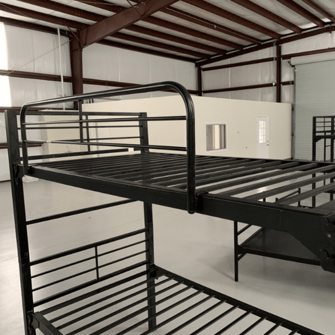 Bunk beds & cots