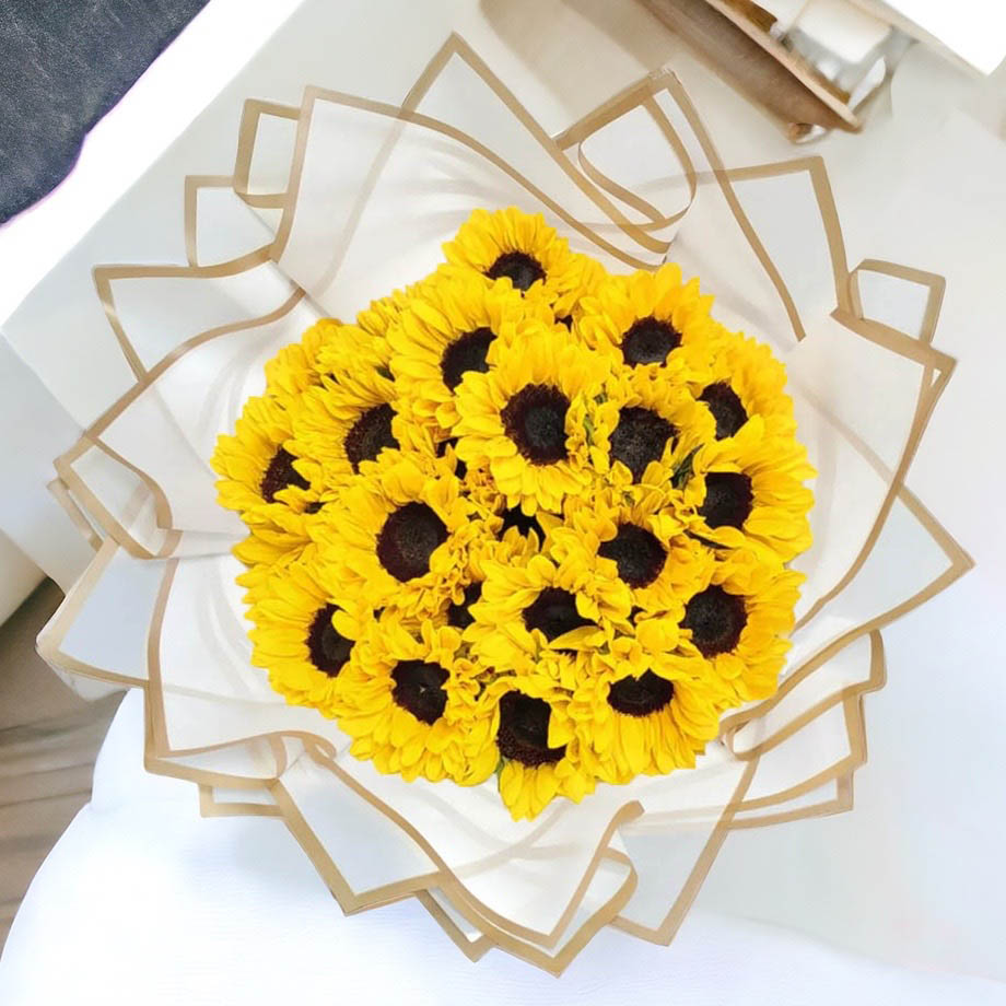 Sunflowers Ramo Buchon