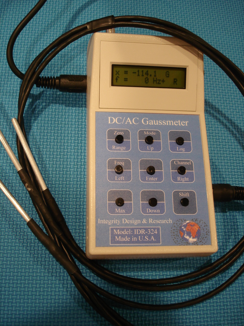 IDR-324 Triple-Axis Gauss Tesla Meter Magnetometer