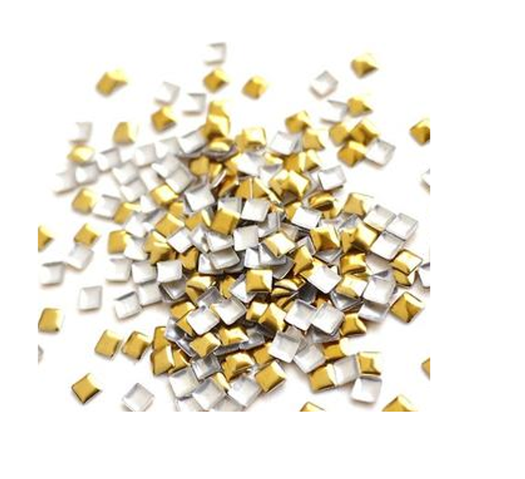 Gold Square studs - 3mm x 3mm