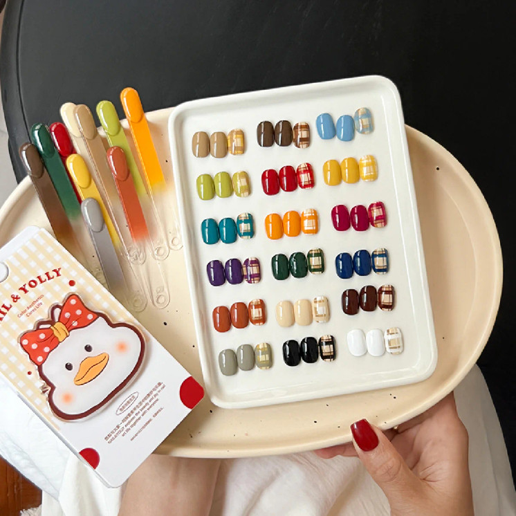 Nail & Yolly - Retro Duck 