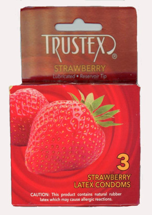 Strawberry Trustex Condom 3 s