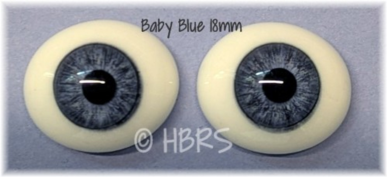 The sclera (white) are not tinted yellow.  I can't fix the photo.  They are bright white as normal. The sclera (white) are not tinted yellow.  I can't fix the photo.  They are bright white as normal.