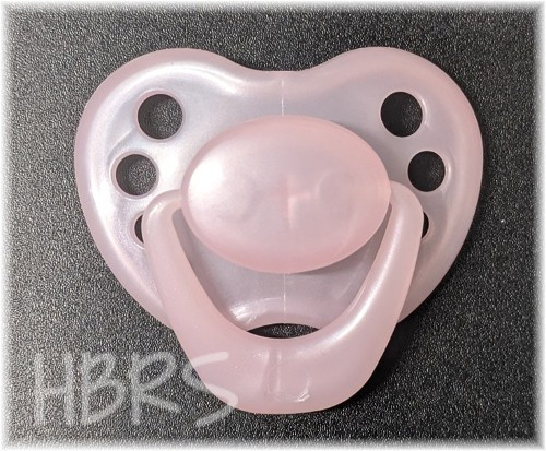 Sweetheart Newborn Pacifiers - Pearly Pink with magnets