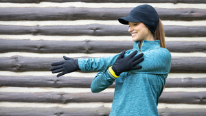  The Ultimate Guide to Running Gloves: Mittens, Convertible, and Touchscreen Options