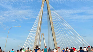 Race Prep Tips: Cooper River Bridge Run - Charleston, South Carolina