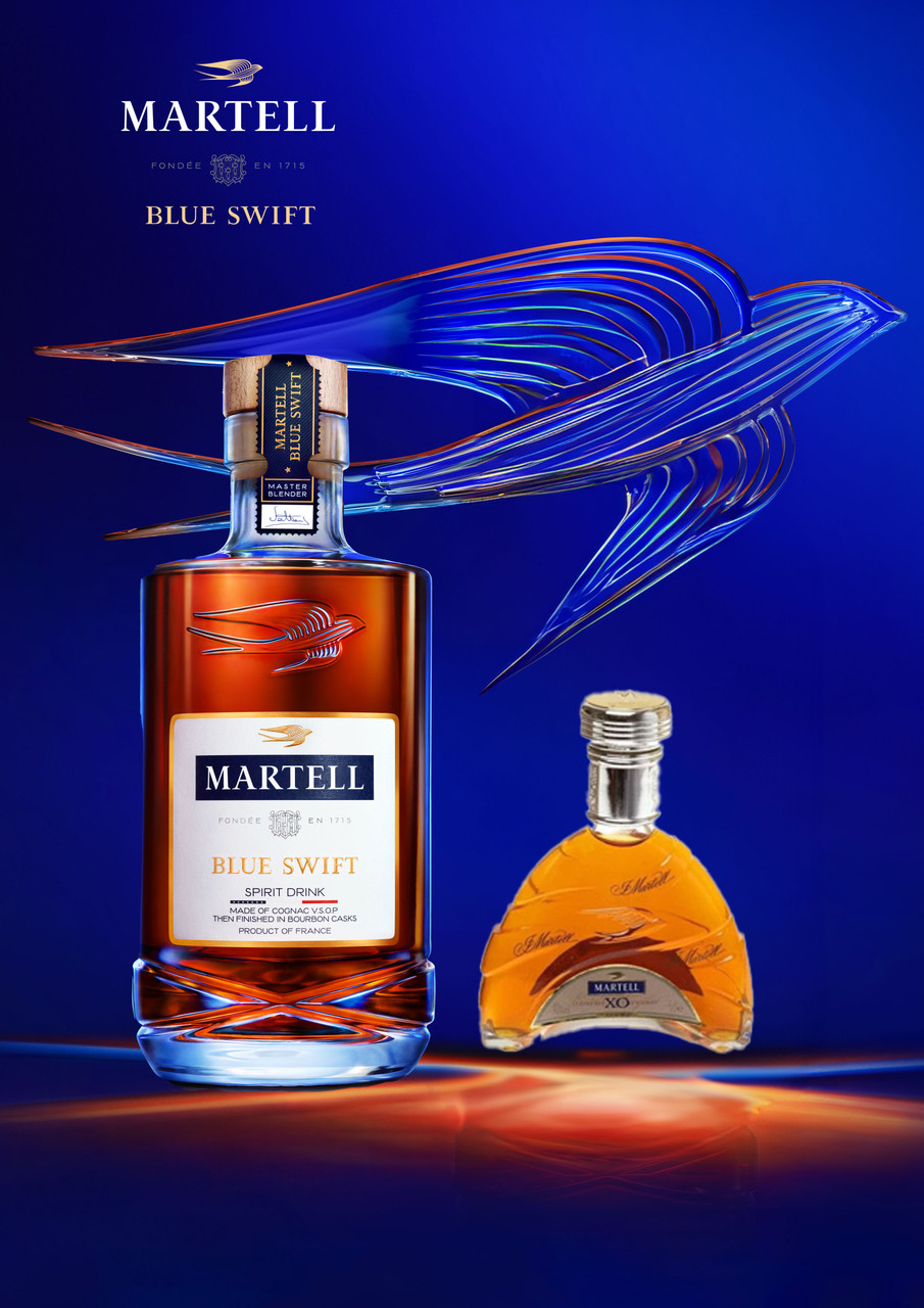 Martell Blue Swift 700ml + XO 50ml Cognac Gift Set