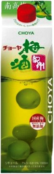 Bottle of Choya Umeshu Kishu Japanese plum wine, 1000ml pack