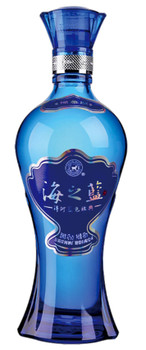 Bottle of Yanghe Haizhilan (Ocean Blue) 65ml spirit with striking ocean blue color