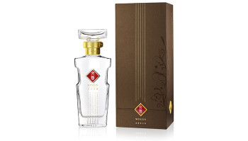 Bottle of Wenjun 500ml traditional Chinese white spirit (baijiu), 52% ABV
