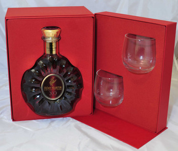 Remy Martin XO Cognac 700ml bottle with two rock glasses gift pack