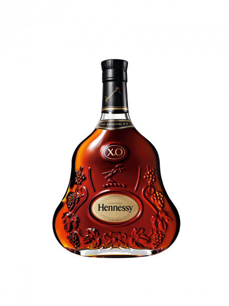 Hennessy XO 2019 Chinese New Year Edition 700ml cognac bottle with artwork by Guangyu Zhang