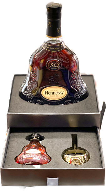 Hennessy XO Cognac 700ml gift pack with Hennessy 50ml bottle and gold necktag