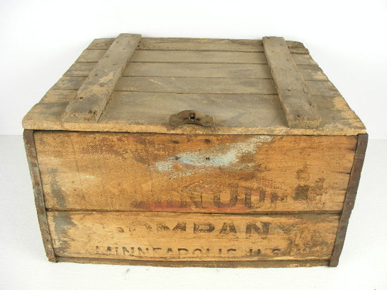 ANTIQUE PROHIBITION NARRAGANSETT RI USA BEER BREWERY BAR WOOD BOX BOTTLE  CRATE