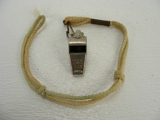 Sifflet ACME Thunderer 60 1/2 | acheter chez