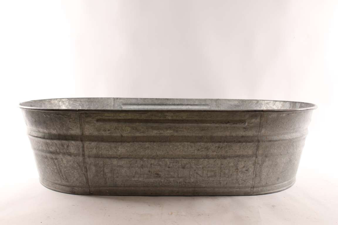 Large Old Oval Wheeling Galvanized Farm Tub With Handles