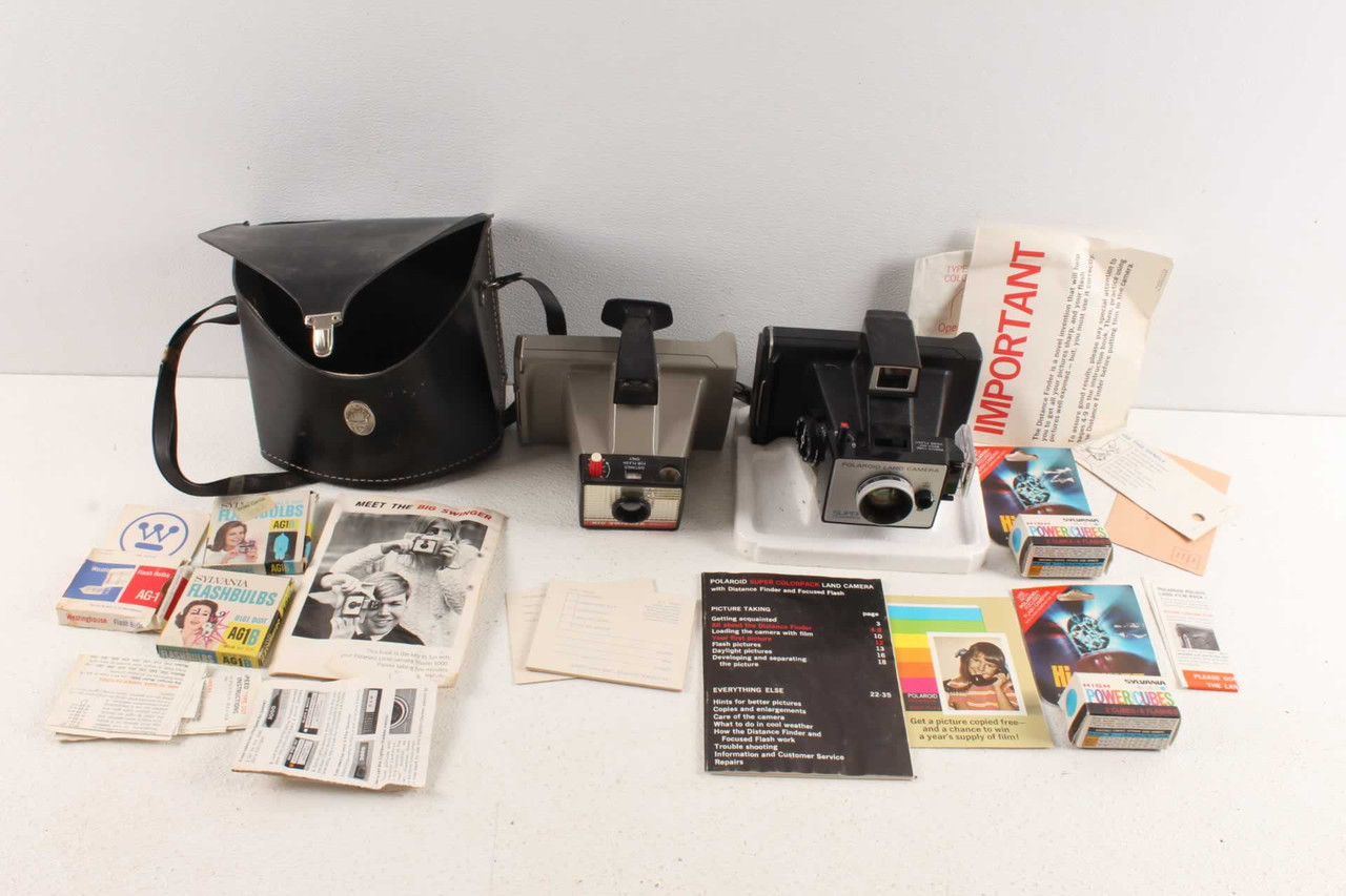 2 Vintage Polaroid Land Camera Big Swinger 3000 and Super Colorpack picture pic
