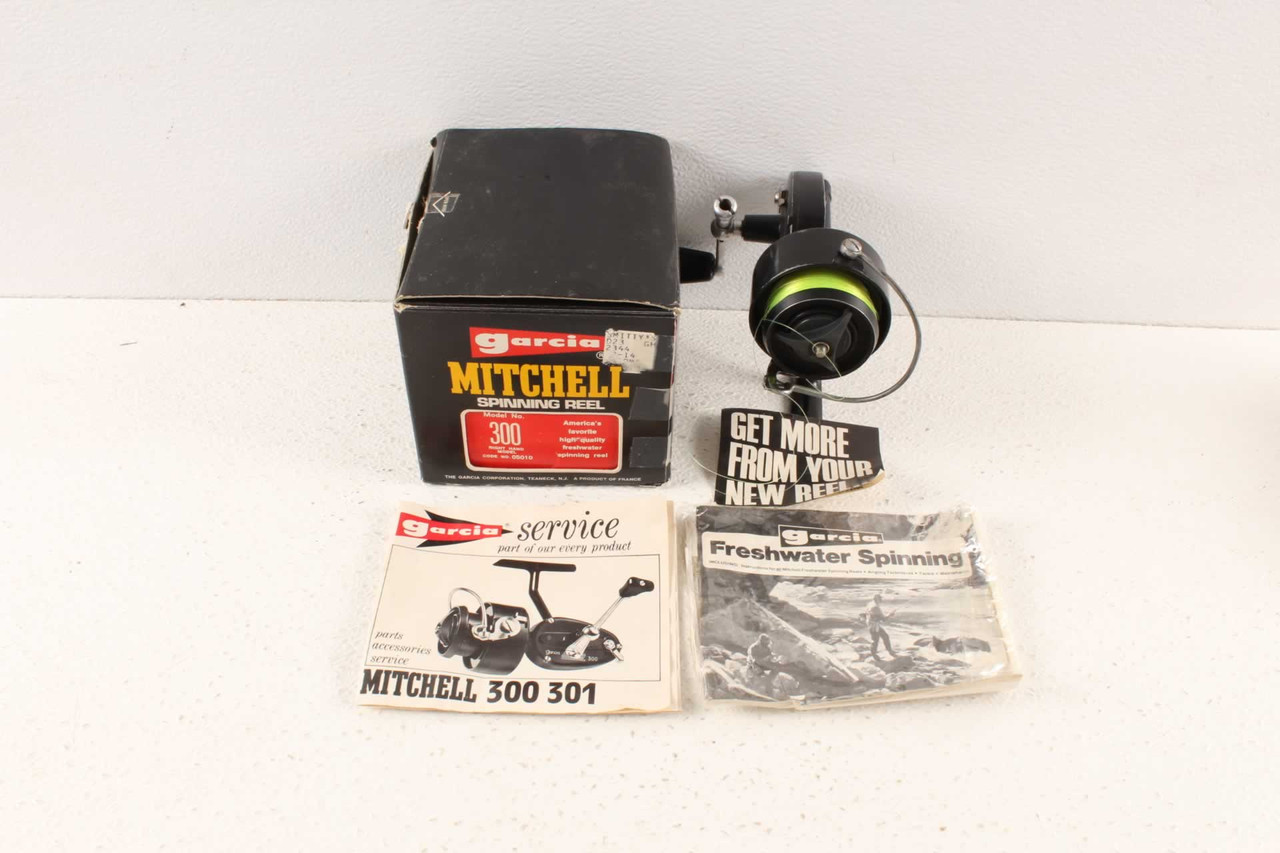 Nice Vintage Garcia Mitchell 300 Fishing Spinning Reel & Box Paperwork