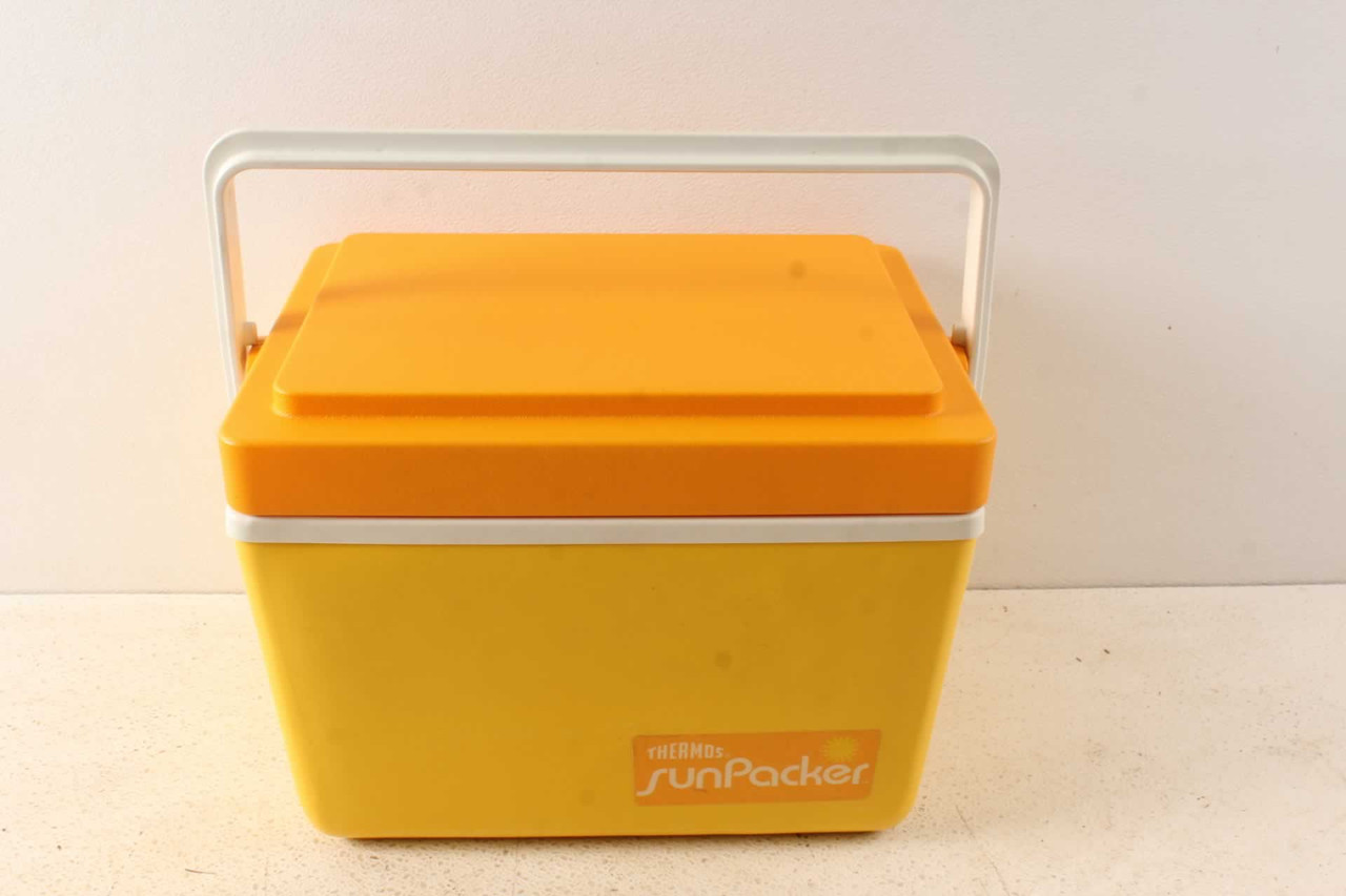 Vintage retro cooler small Yellow 6.5 Qt Thermos Lil SunPacker