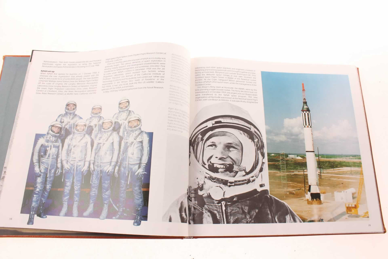 Vintage 1986 Illustrated History of Nasa Space Shuttle Dedicated Book ...