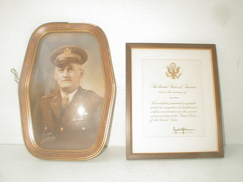 Vintage bubble glass picture frame photograph 1937 military honor certificate president signed
