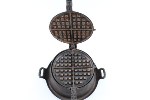 Griswold Waffle Iron High Base – Hardmill