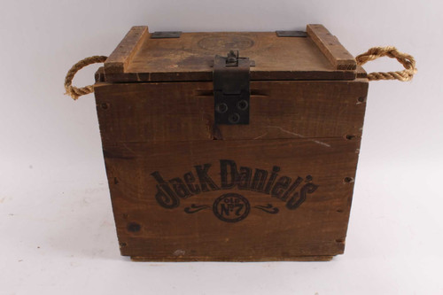 Vintage Jack Daniels Whiskey Crate/Box for Sale in Gilbert, AZ - OfferUp