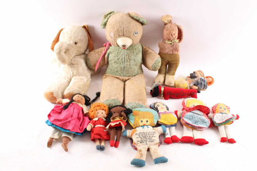 12 Vintage Stuffed Animals Cloth Dolls Musical Bear Hugabee
