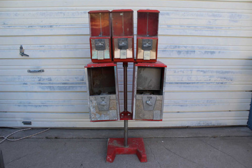 5 Vintage Northwestern & Oak Gumball Toy Candy Vending Machines & Stand