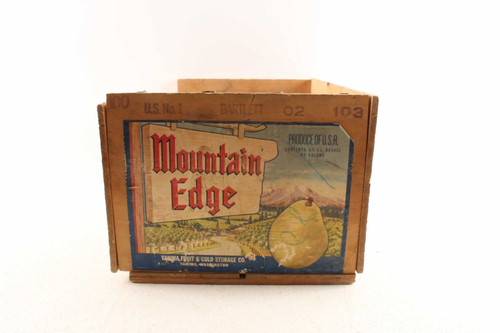 Vintage Mountain Edge Pear Fruit Crate Box Yakima Fruit & Cold Storage