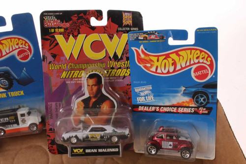 8 1990s Vintage Hot Wheels 4 Cars Baja Bug Breaker WCW & 4 Cat