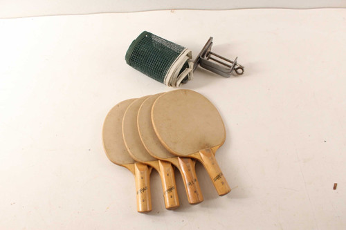 4 Vintage Munro Table Tennis Ping Pong Paddles & Net