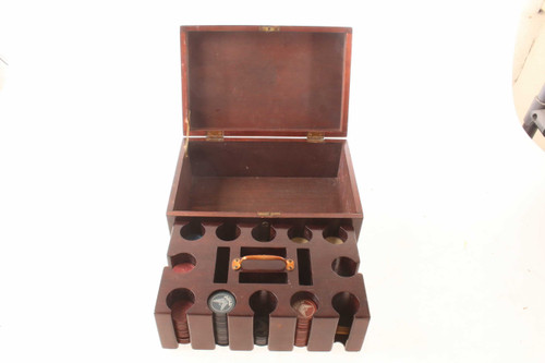 Vintage Wooden Poker Chip Caddy With 193 Federal Eagle Clay Chips