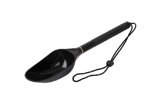 baiting spoon