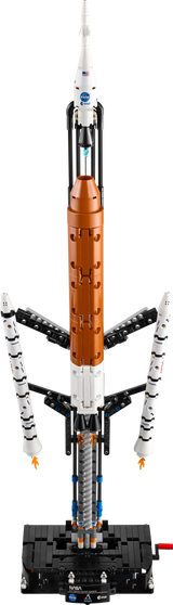 LEGO Technic 42221 NASA Artemis Space Launch System Rocket