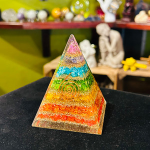 Charka Orgonite Pyramid Charka Orgonite Pyramid