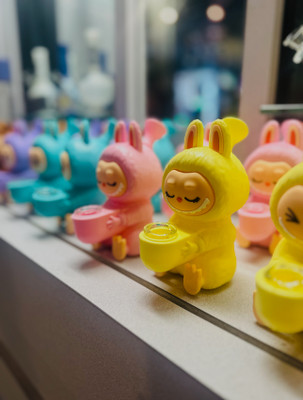 Labubu-Style Silicone Bubblers & More