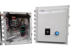 IEC 230V 3-Phase Motor Starter with NEMA Type 3,4,4X,12 Enclosure (D25-230-24A-P-4-PM)