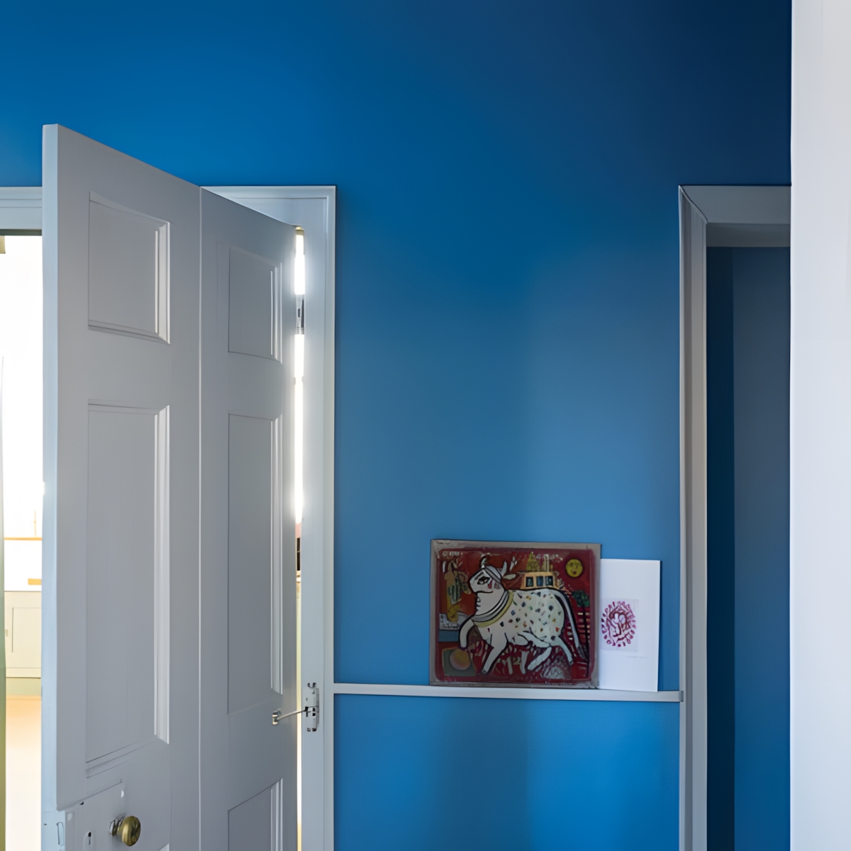 Peinture Modern Eggshell  -  Semi-brillant - Couleur 237 COOK'S BLUE -  2,5L