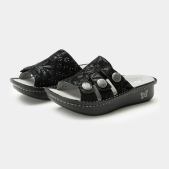 Alegria Julee Vinely