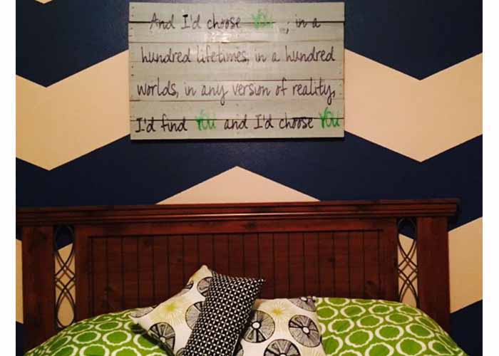 custom-wall-decal-for-anniversary-love-quote-on-palletsextension-pg.jpg